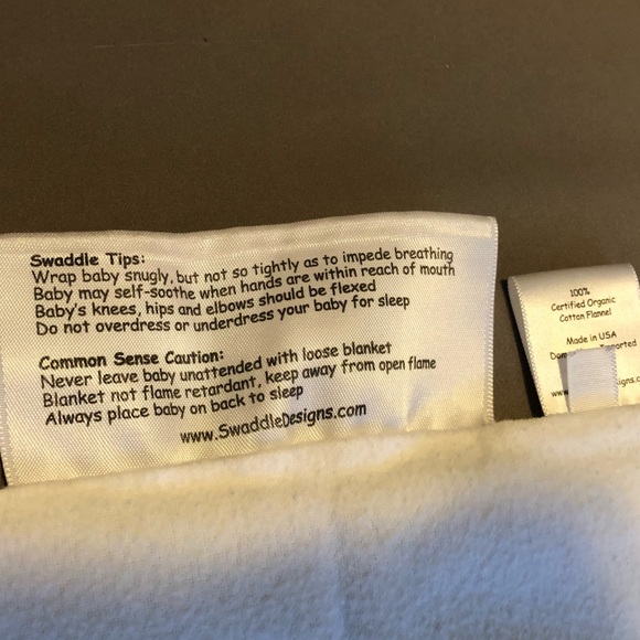 Swaddle Designs 39” x 40” White Baby Receiving Blanket Sheets EUC - Picture 4 of 5